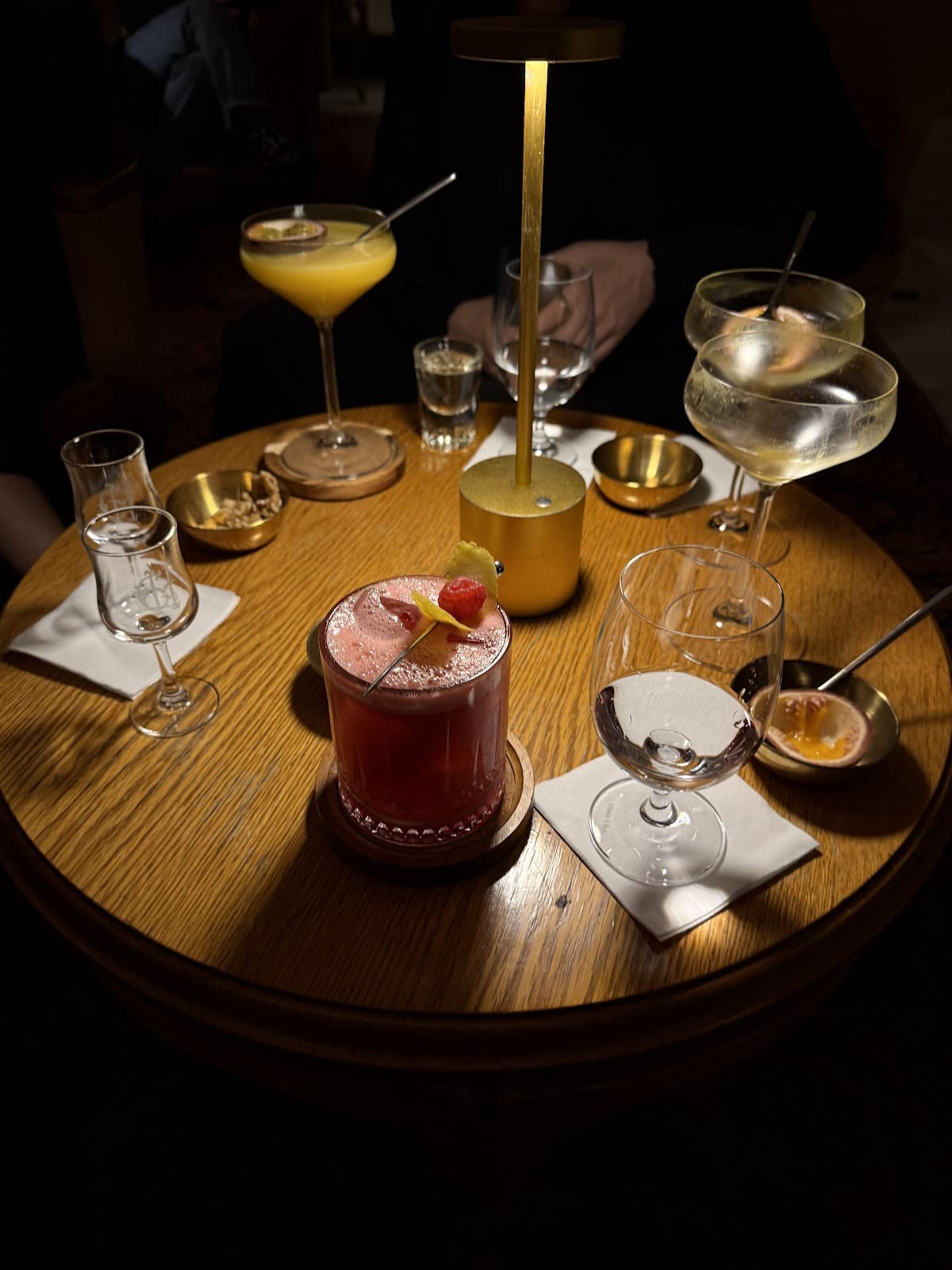 Trianon in Luxembourg: a vintage cocktail bar with timeless charm - 3