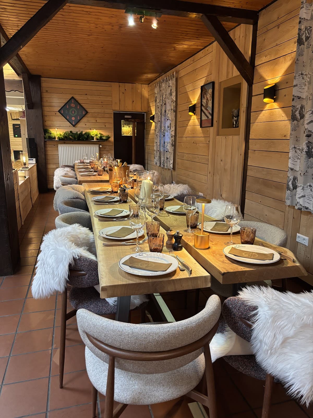 Um Haeffchen : restaurant montagnard avec jeu de quilles à Berchem - 5