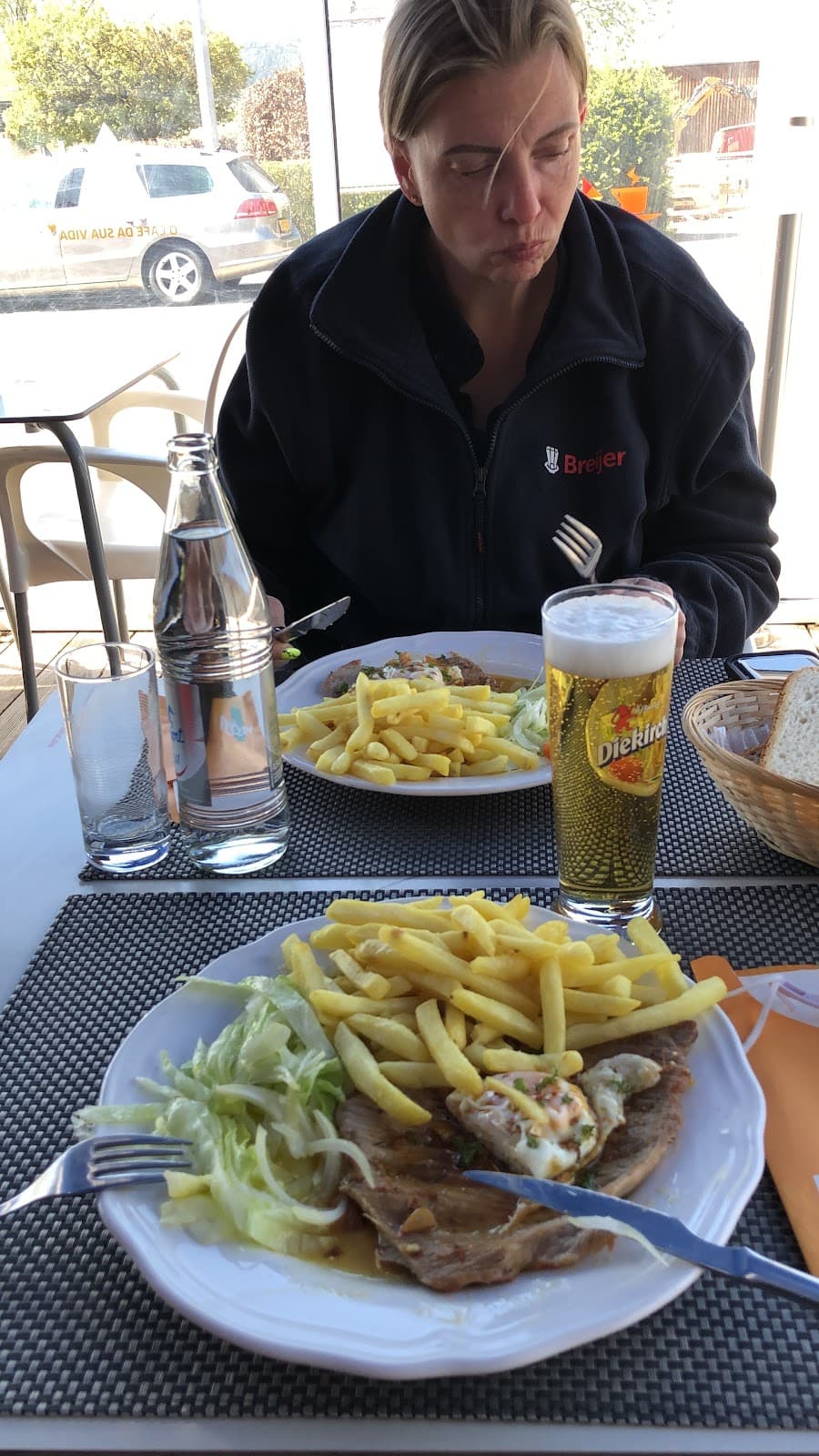 The sportiest café in the country! - 9