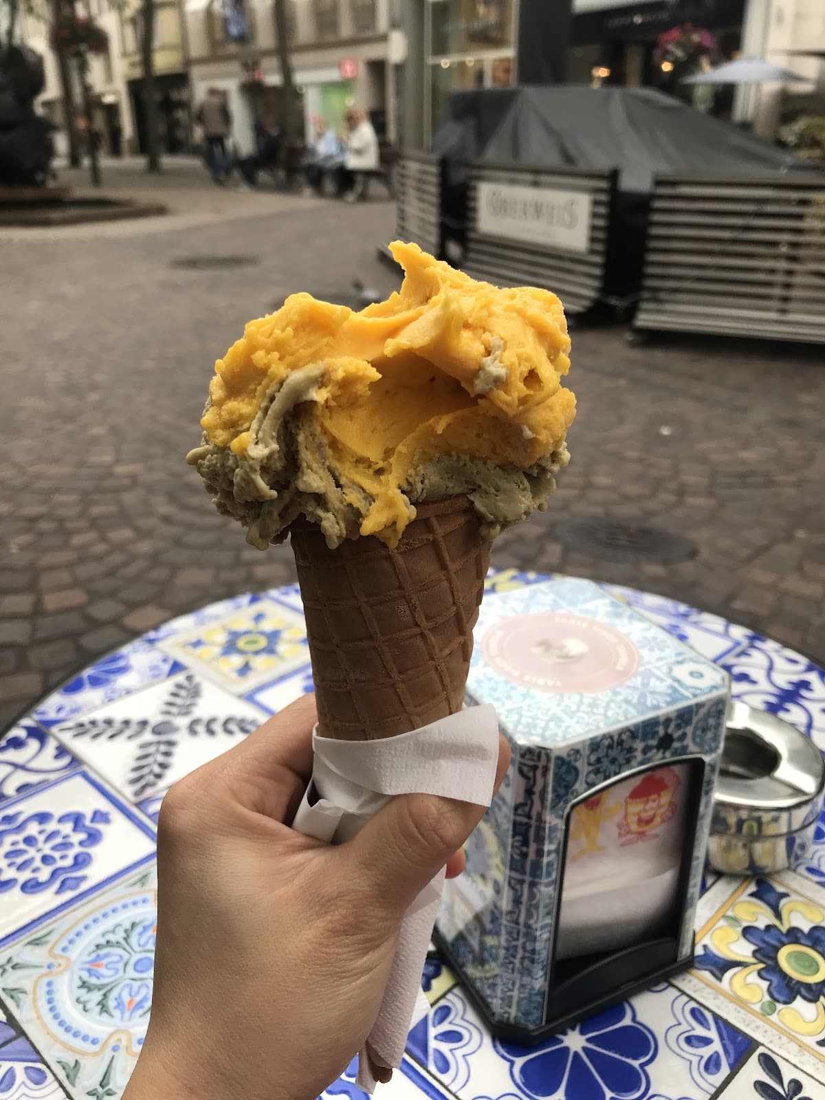 Dolce Vita and artisanal ice cream in the heart of Luxembourg - 10