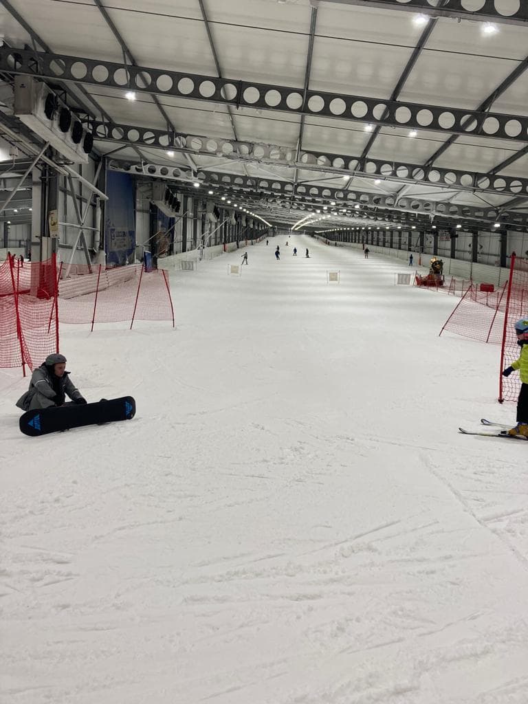 Straight on! - 3
