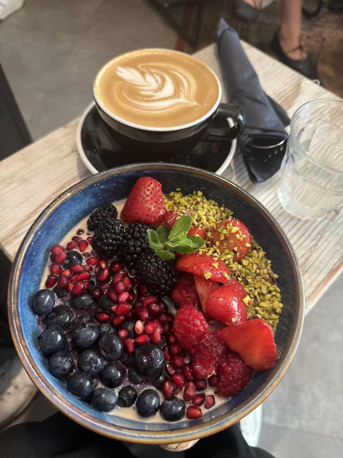 A cool spot for a healthy lunch? - 6