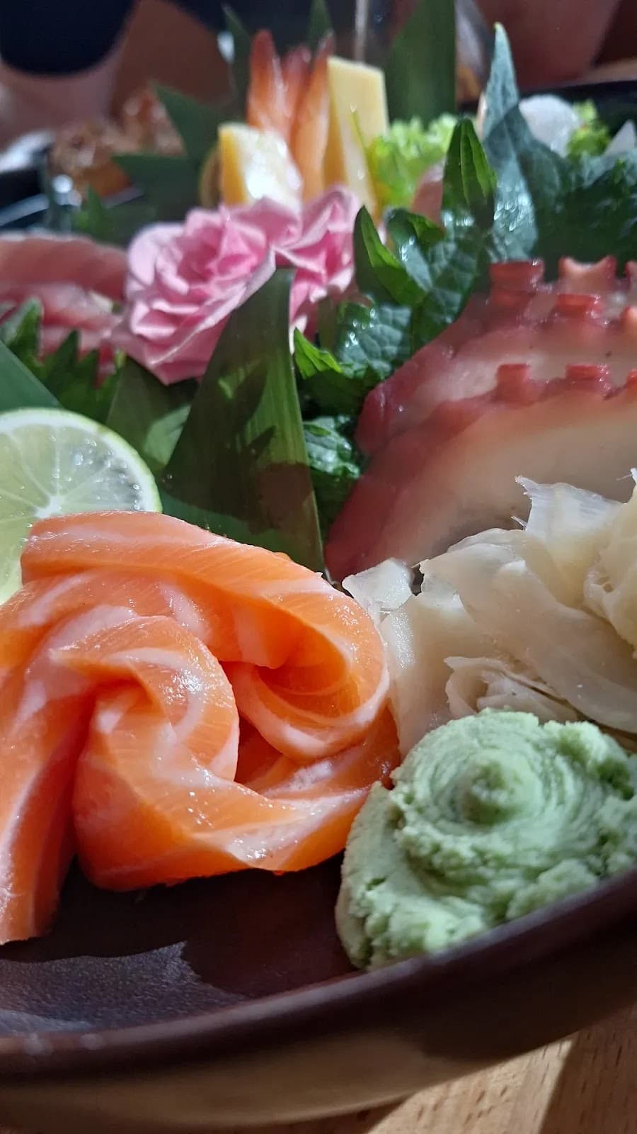 Relax and Cozy Sushis - 5