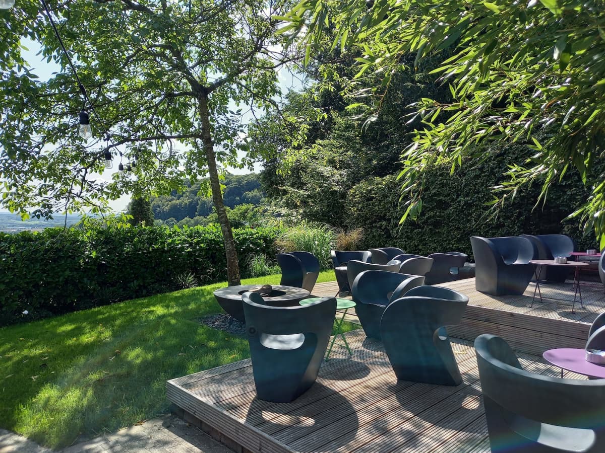 Isolated and cozy terrace - 10