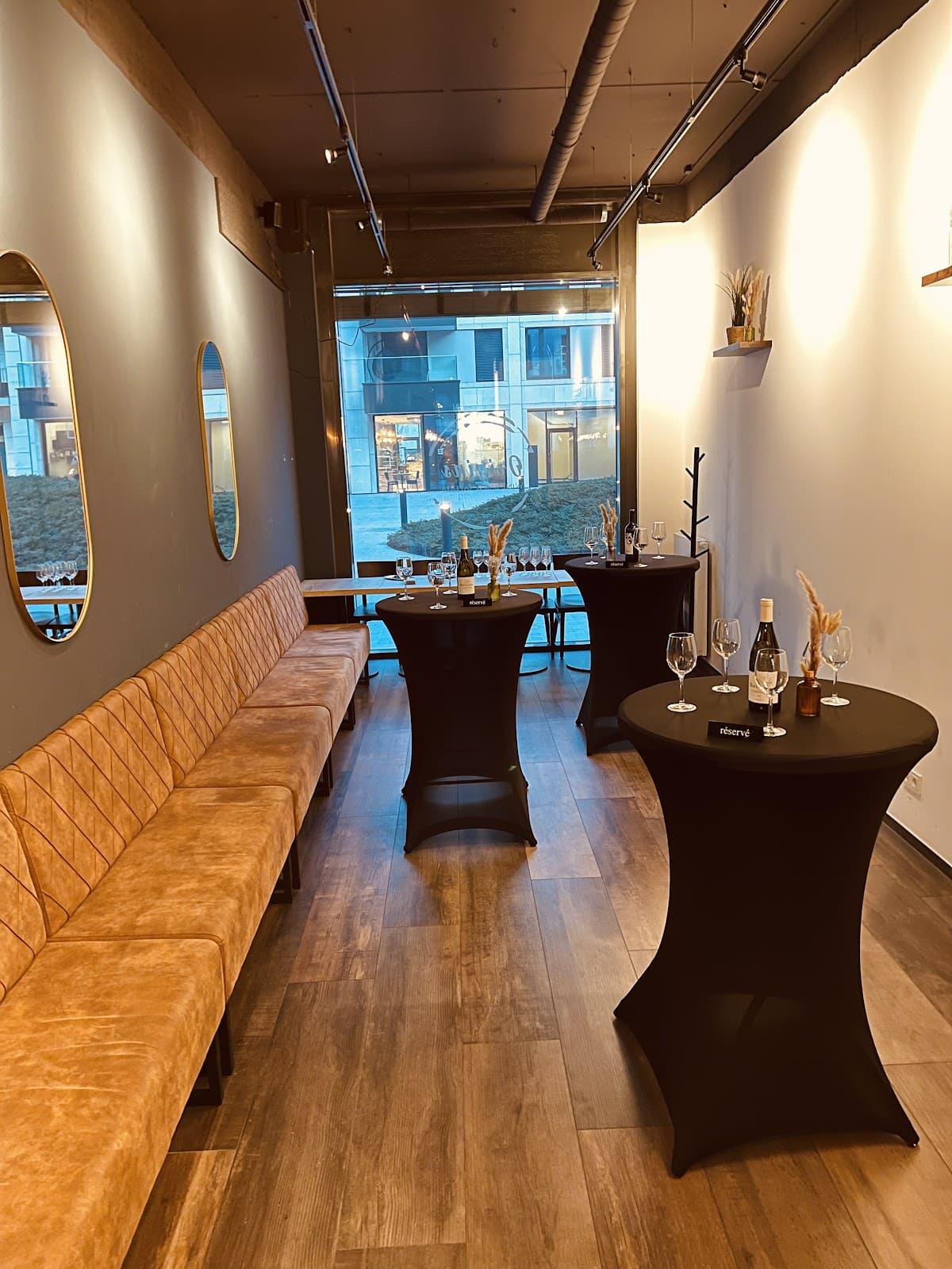 Wines, friends and yum yum - 7