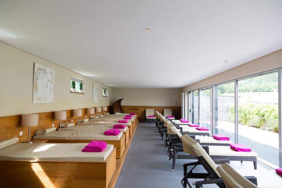 Syrdall is the Holy Grail: indoor and outdoor swimming pool - 11