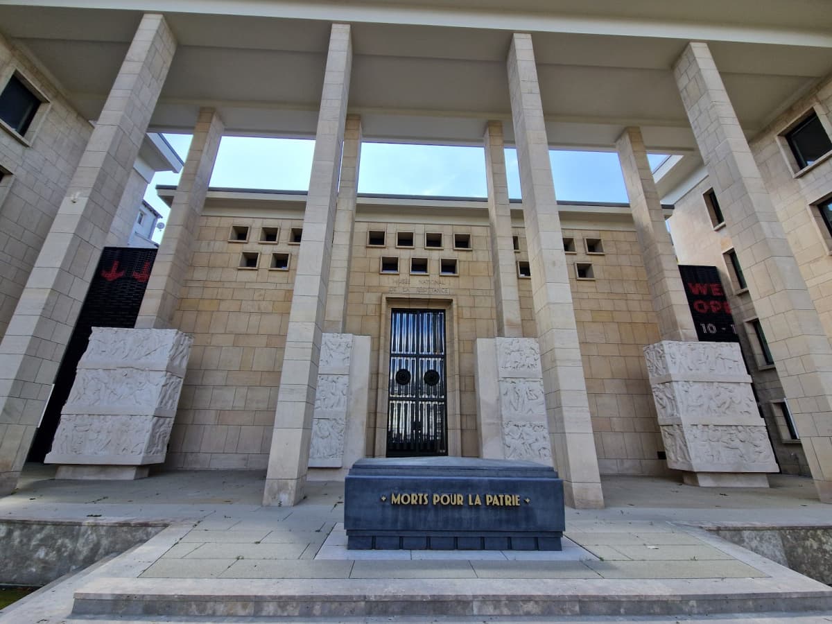 Musée National de la Résistance et des Droits Humains à Esch - 2