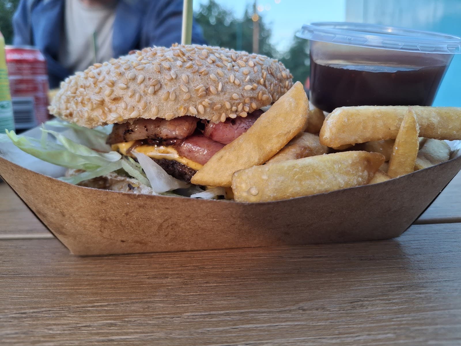 Letzz-eat-burger - 10