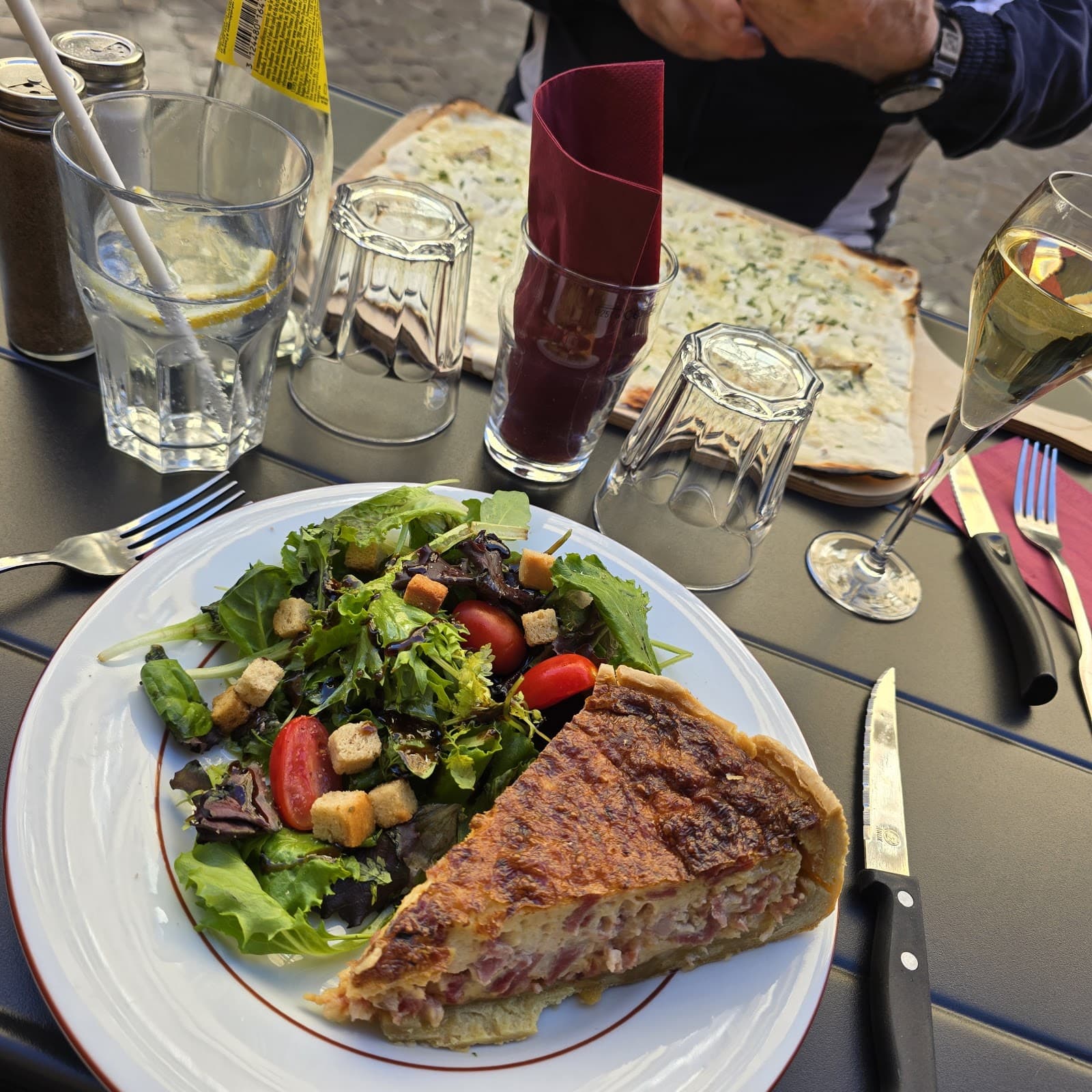 Joyeux troquet à la bonne franquette - 4