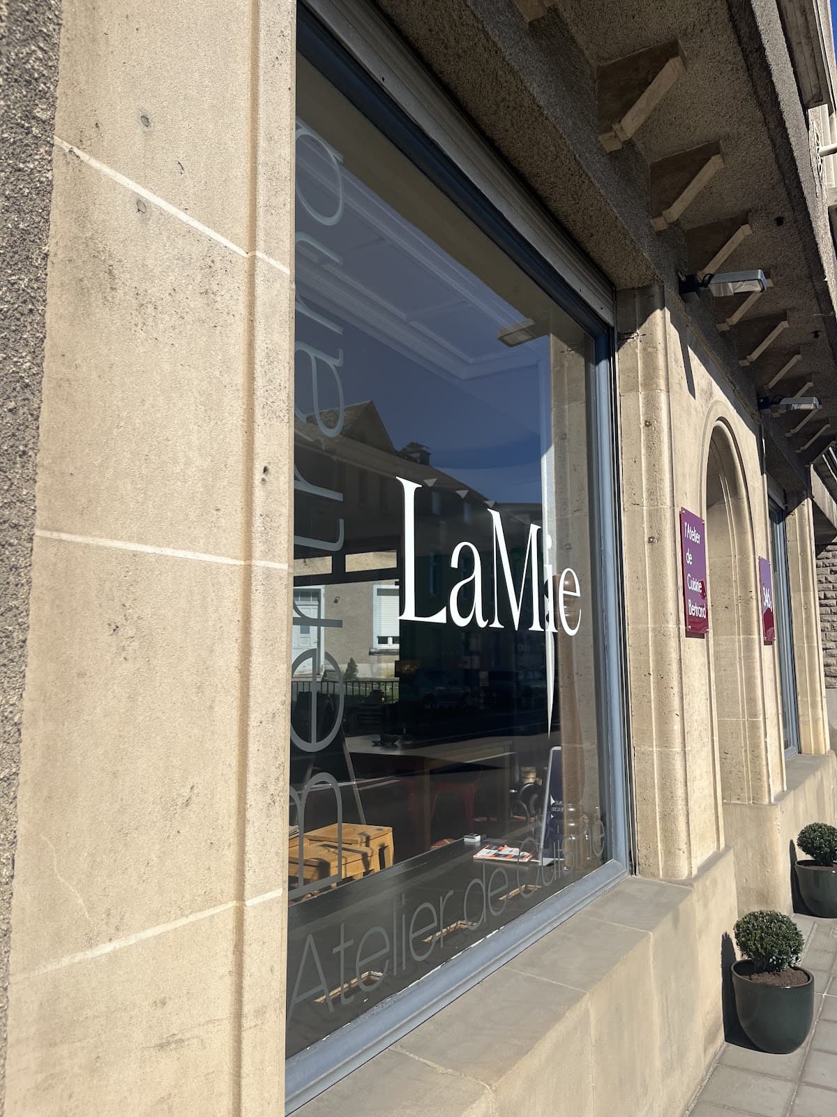 LaMie: fresh, handmade sandwiches made to order - 2