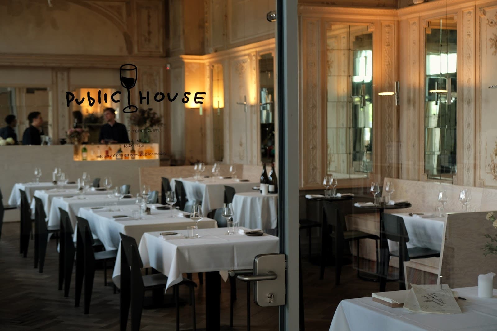 A cuisine that breaks the codes - 2