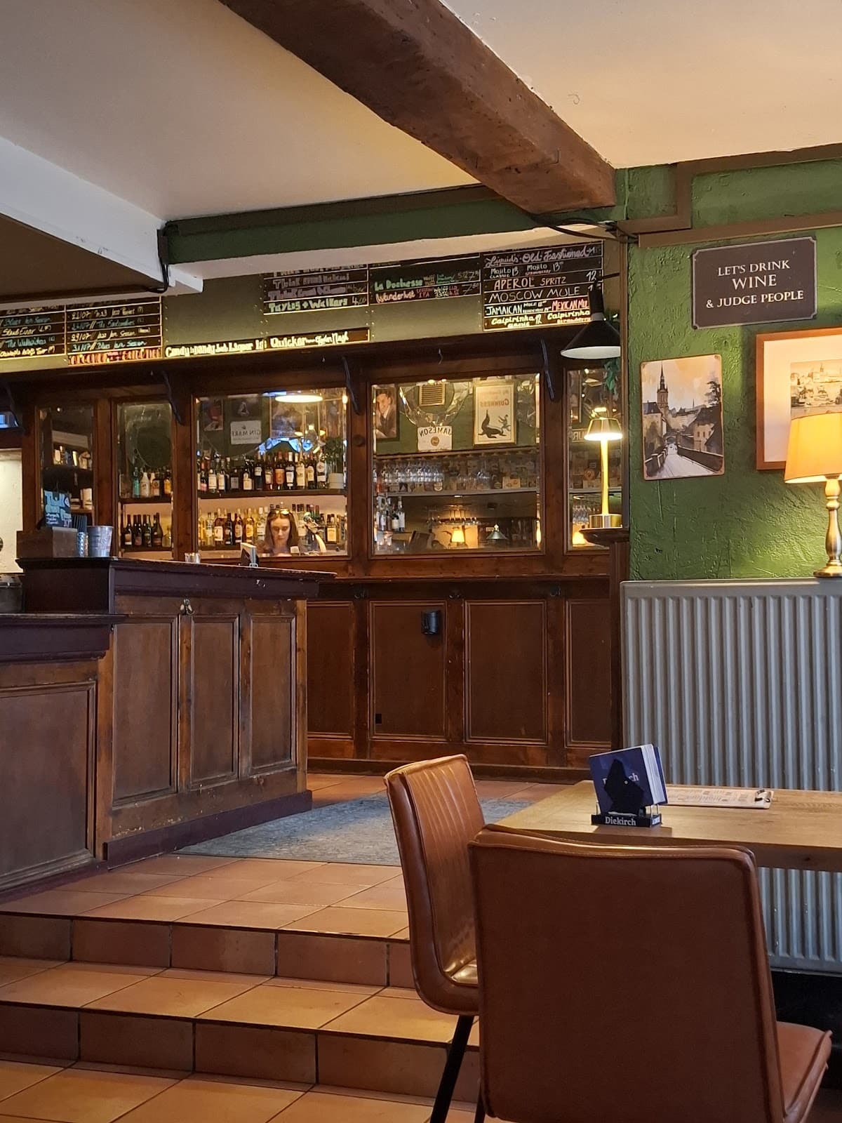 Liquid Bar: Live Music in Grund - 4