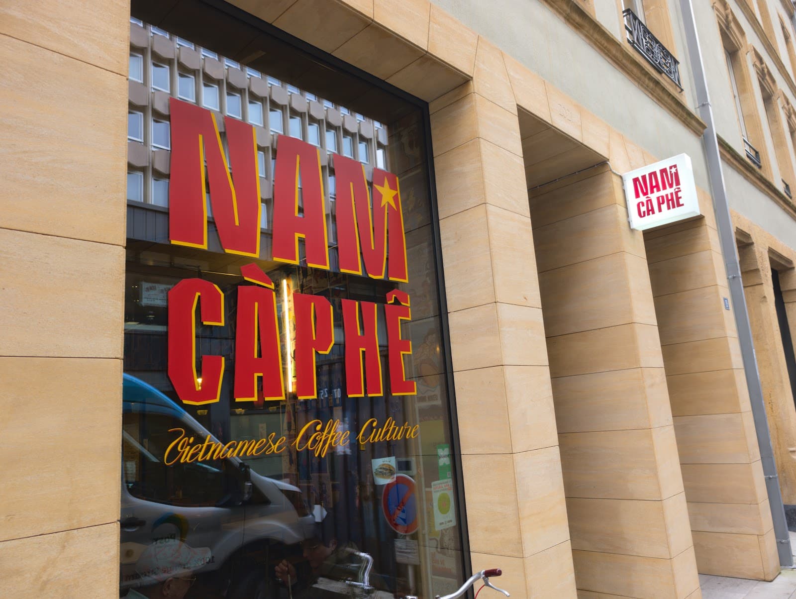 Nam Cà Phê , café vietnamien et banh mi à Luxembourg - 2