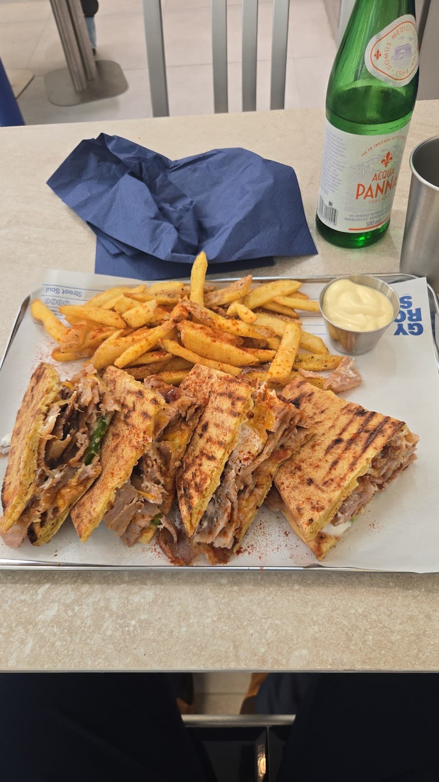 Gyros The Original : la street food grecque en plein centre du Luxembourg - 9