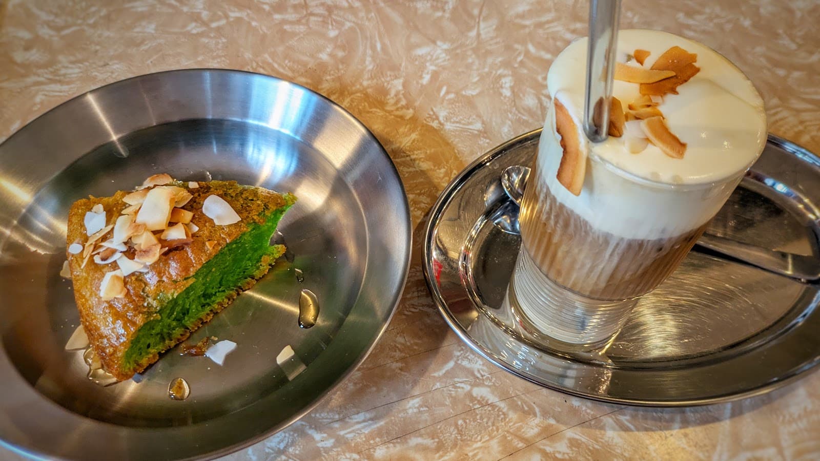 Nam Cà Phê , café vietnamien et banh mi à Luxembourg - 4