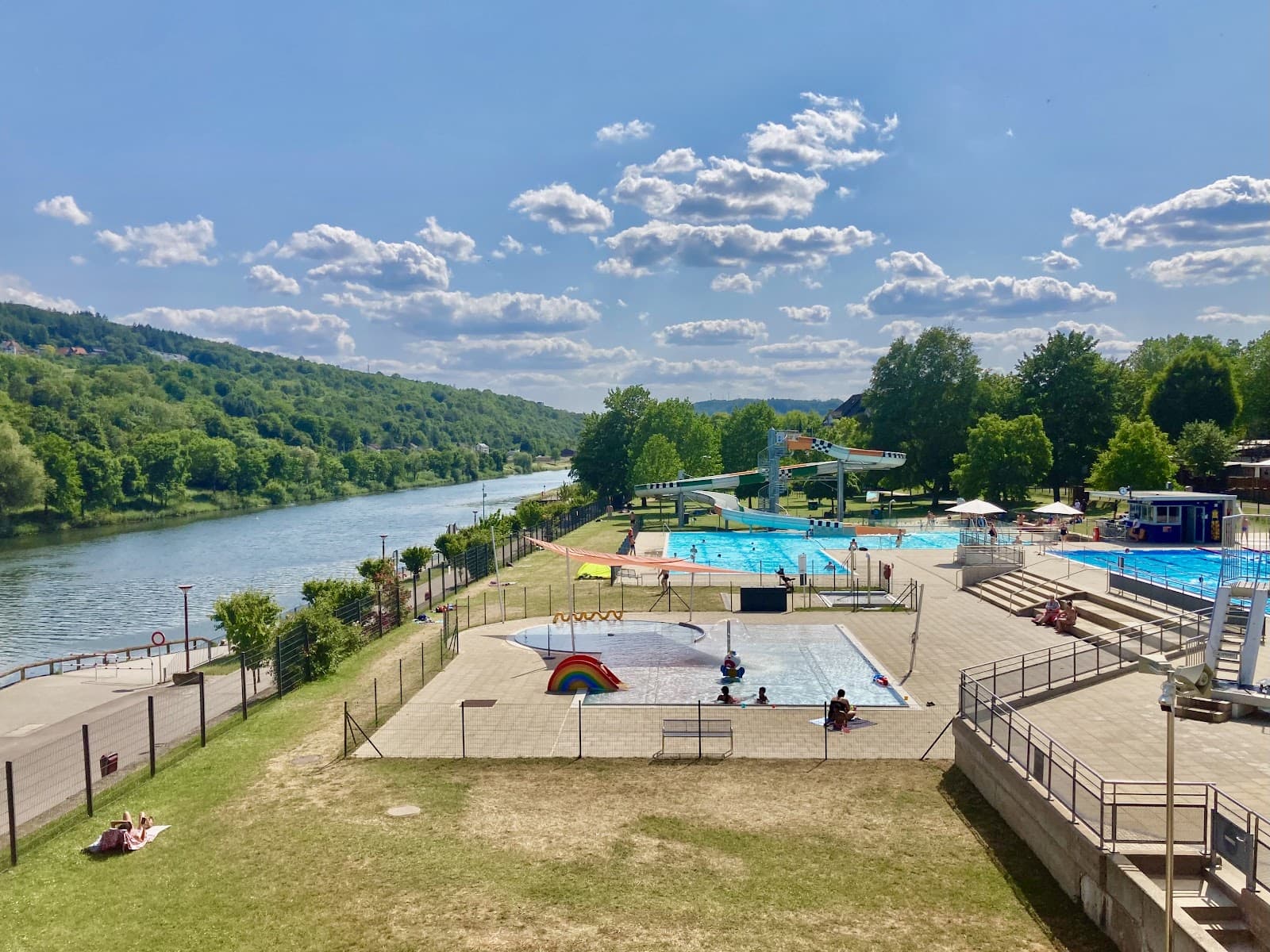 Baignade au milieu des domaines viticoles à Grevenmacher - 2