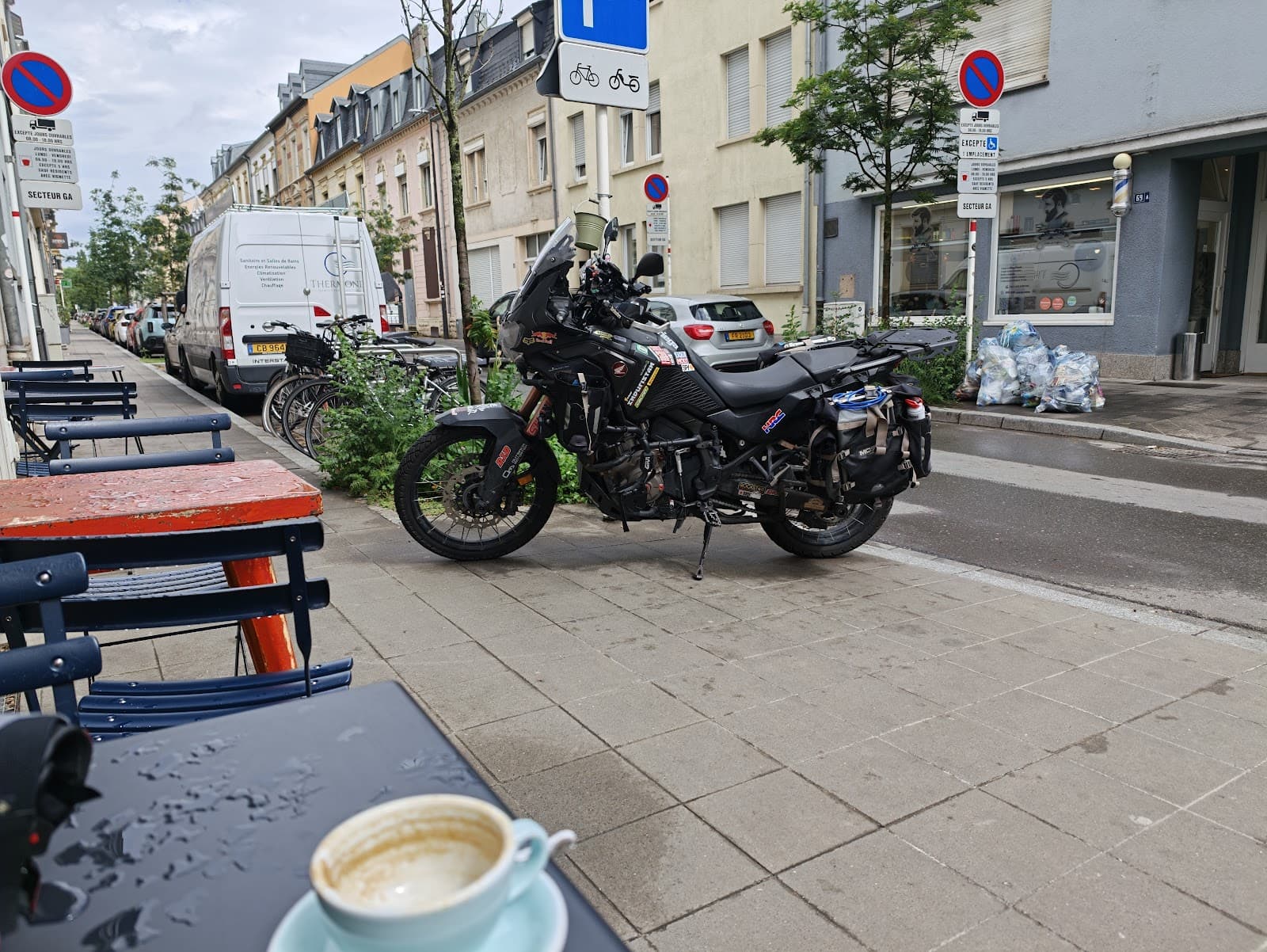 Florence, the New York coffee shop at Luxembourg-Gare - 6
