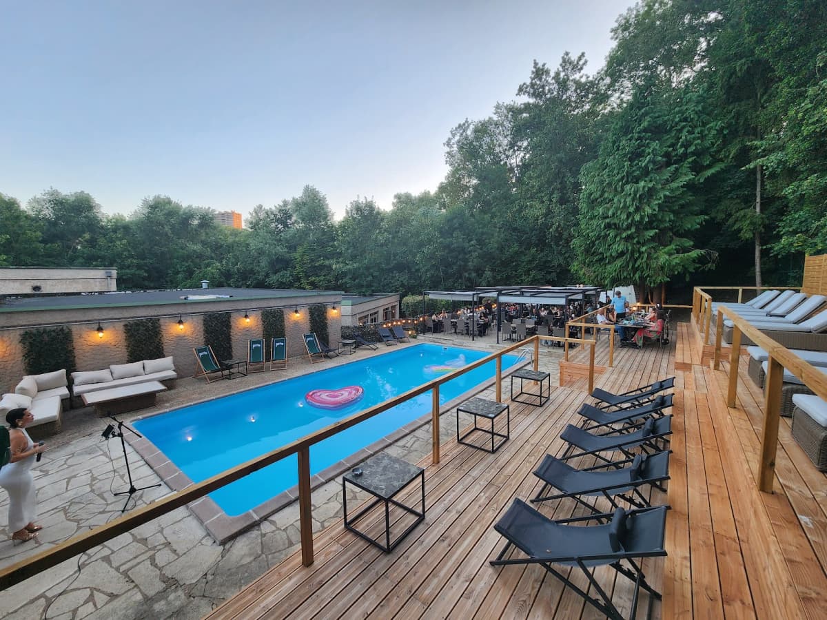 Le Gloria: restaurant, pool and terrace, the ideal summer spot in Metz - 9