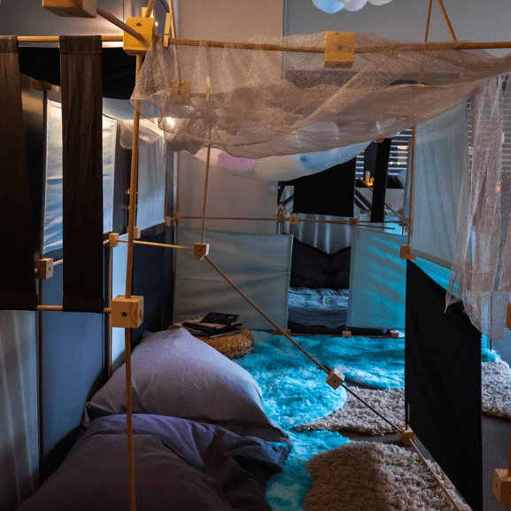 Travelling Houses