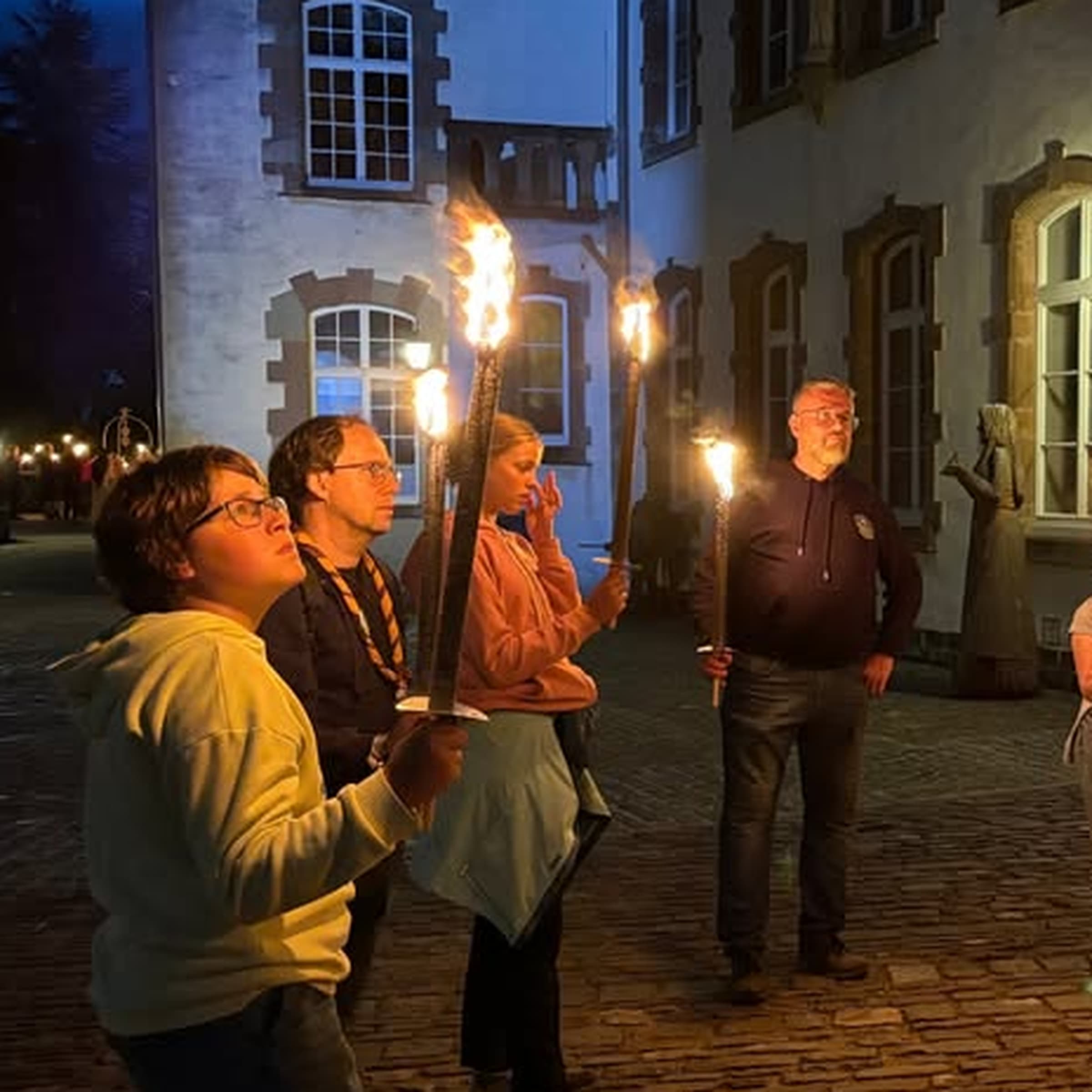 Visite guidée au flambeau