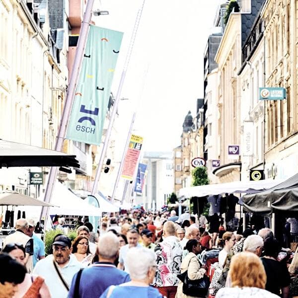Braderie à Esch