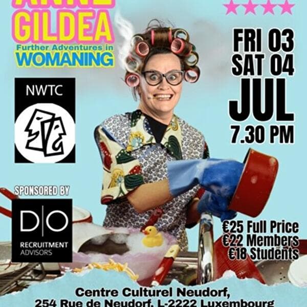 Further Adventures in Womaning - Théâtre