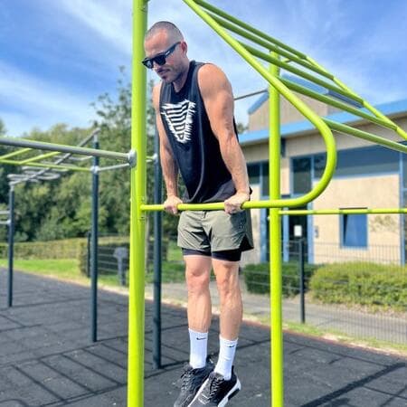 Calisthenics Outdoor Workout