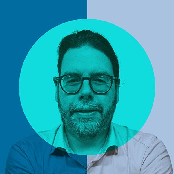 À l’école du numérique : former des utilisateurs ou des esprits libres ?