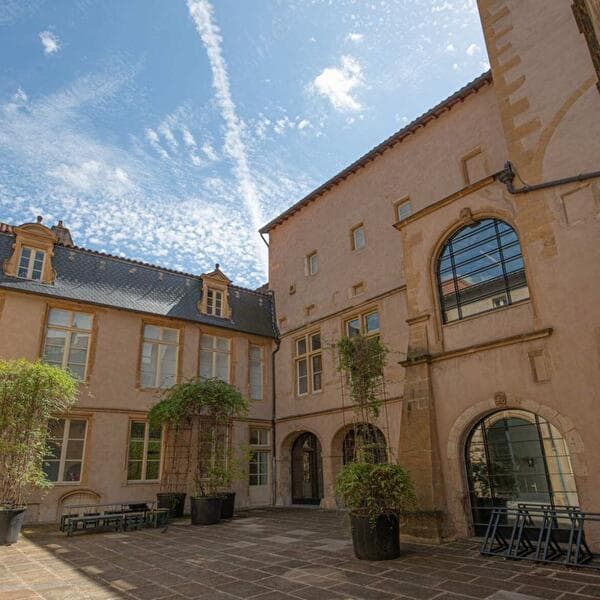 Garden and heritage-herstory visit