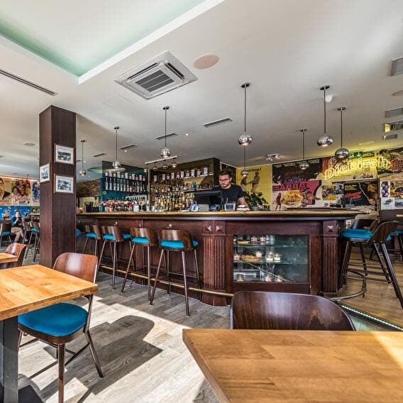 The local bistro - 1