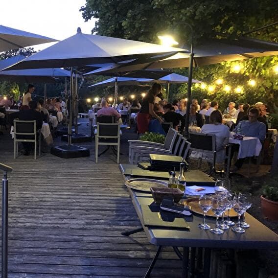 A Lunch or Dinner in a City Garden