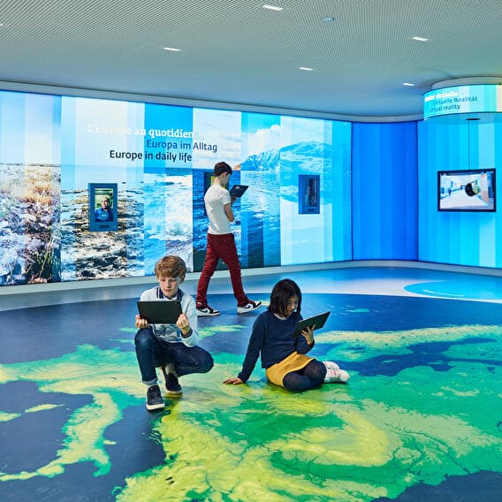Europe in interactive mode: discover, play, experiment!