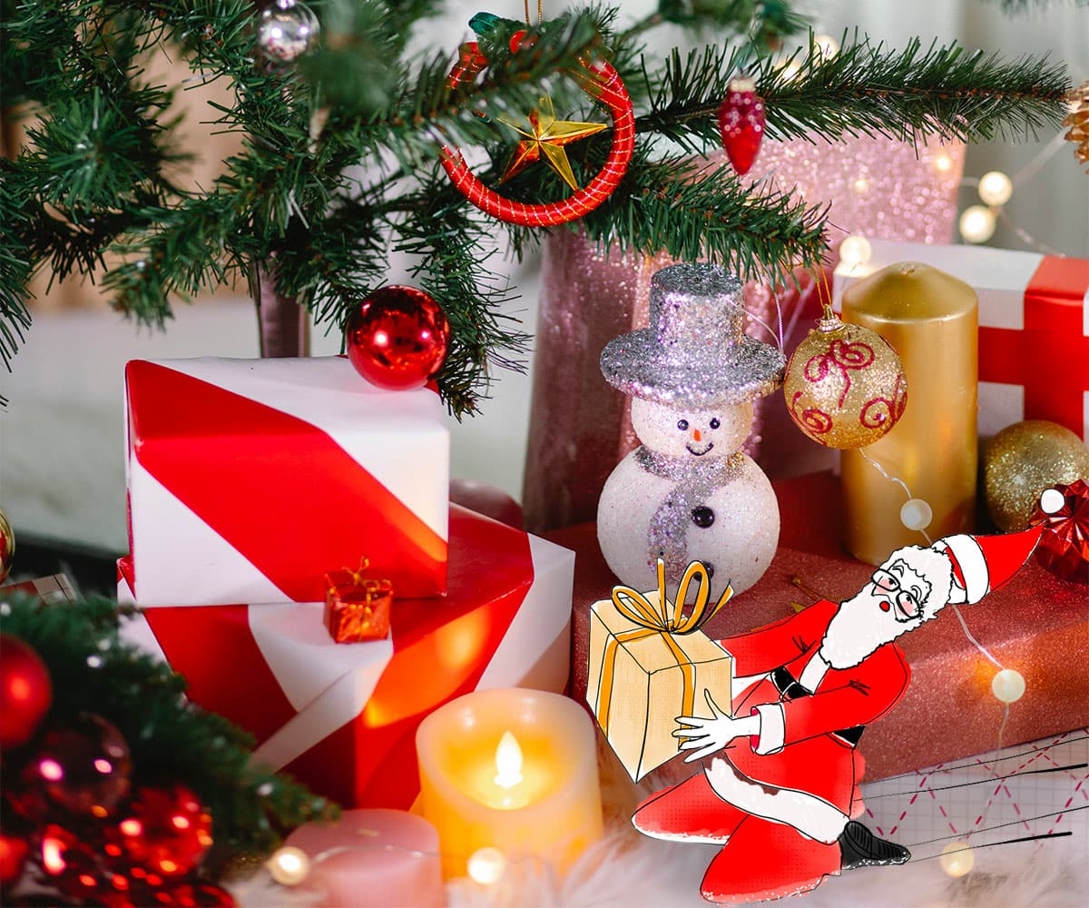 Gifts to slip under the tree 🎄