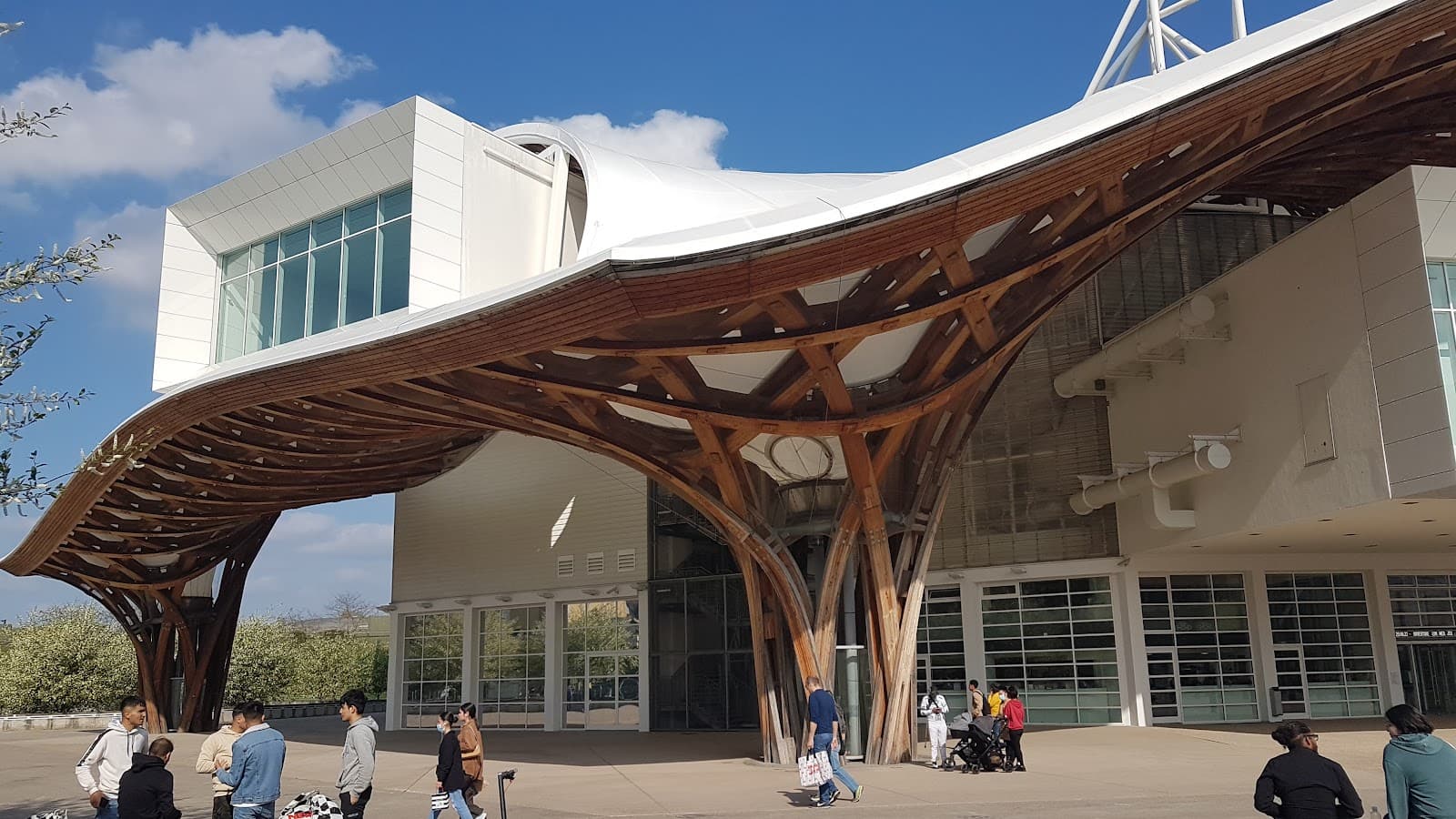 C'est quoi ce bâtiment atypique ? - 5