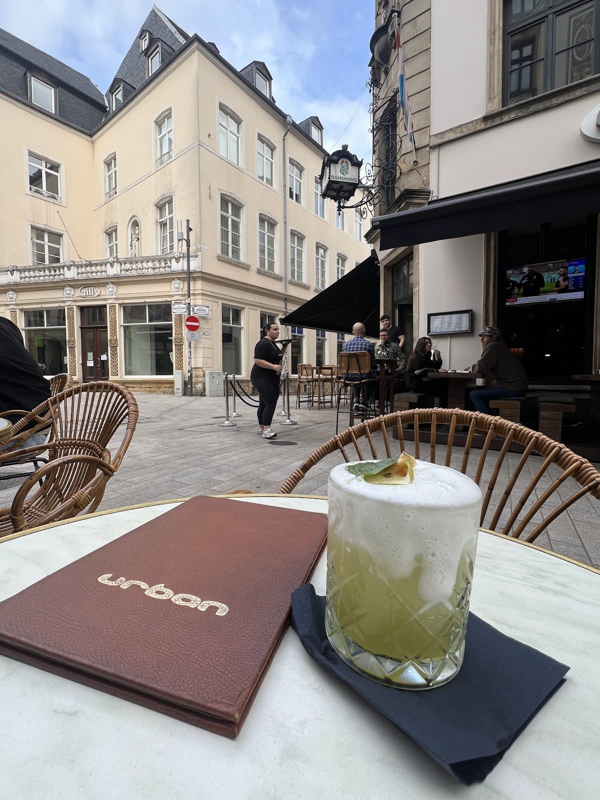 Sport, Burger and good mood? - 10