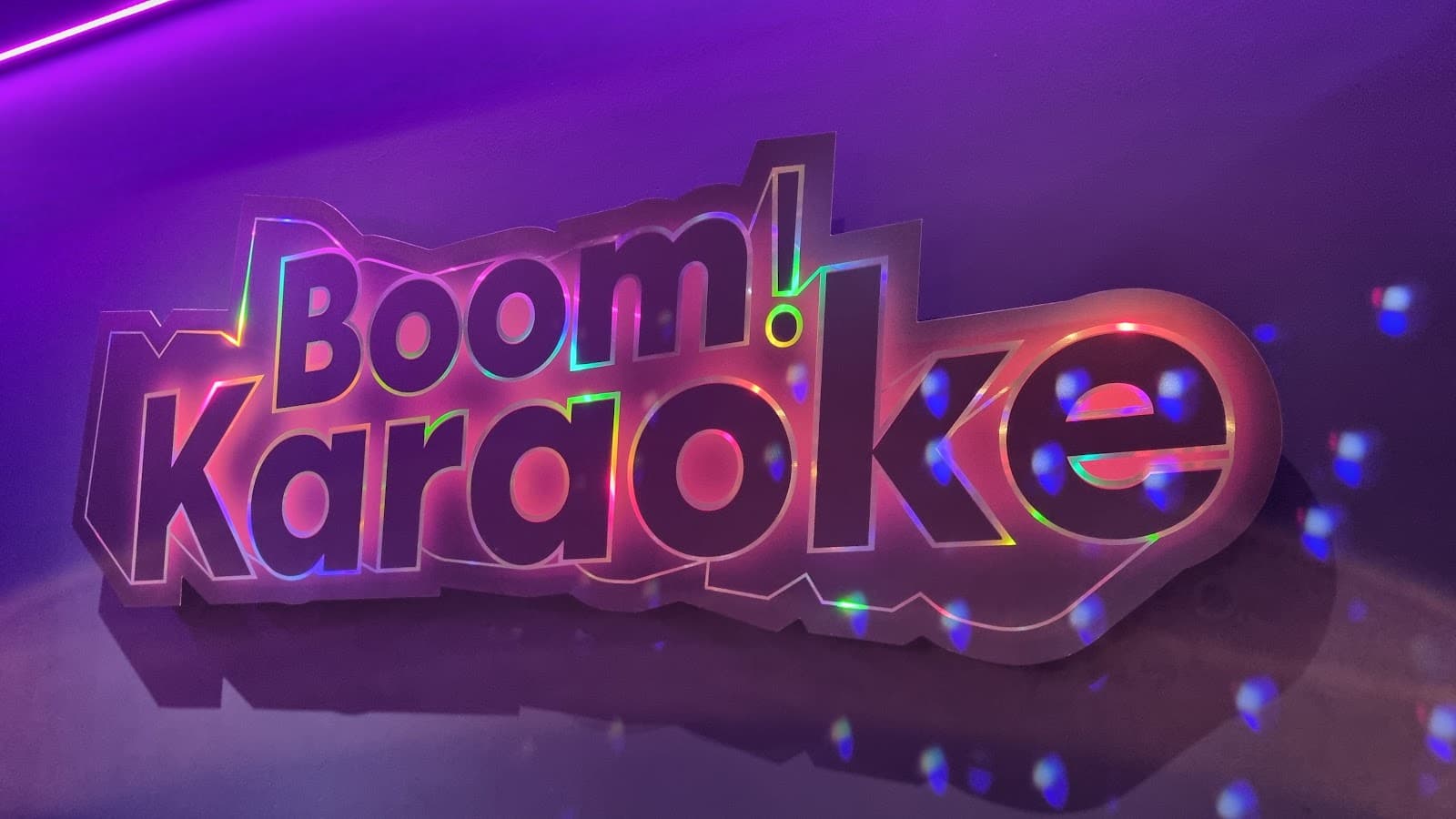BOOM! 75,000 reasons to sing - 7