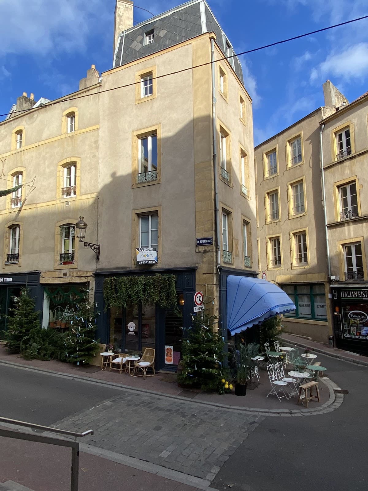 Un café à la parisienne à Metz - 7