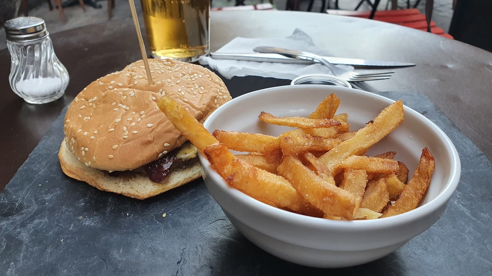Classy Burger dinner - 2