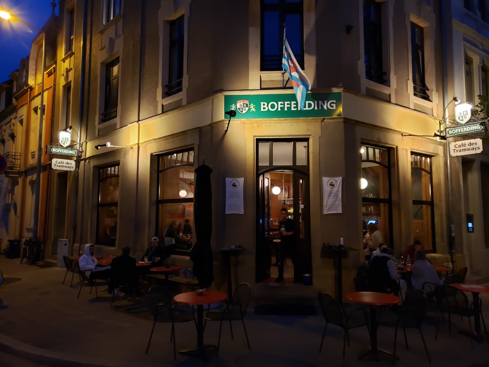 For an evening coffee ... last stop - 11