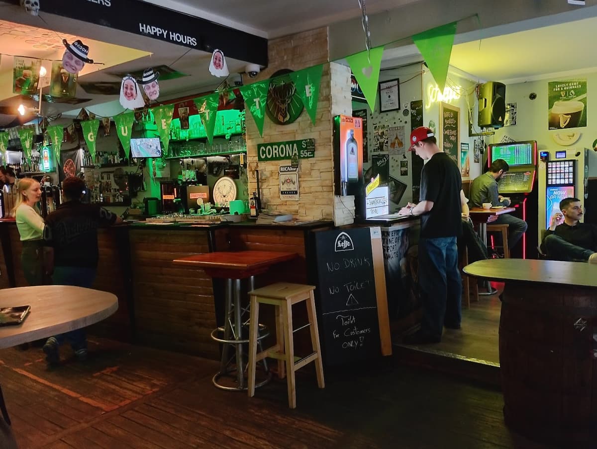 The Kirchberg Irish pub - 10