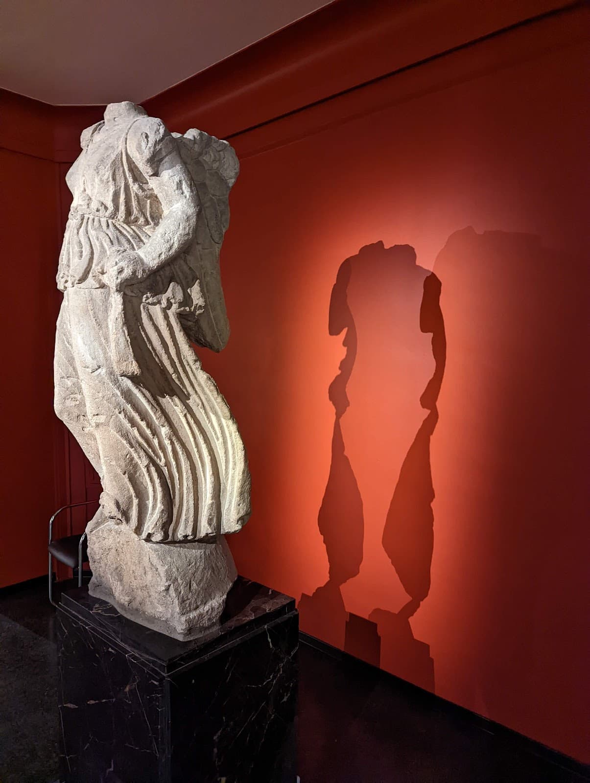 2,000 years of history to discover - 11