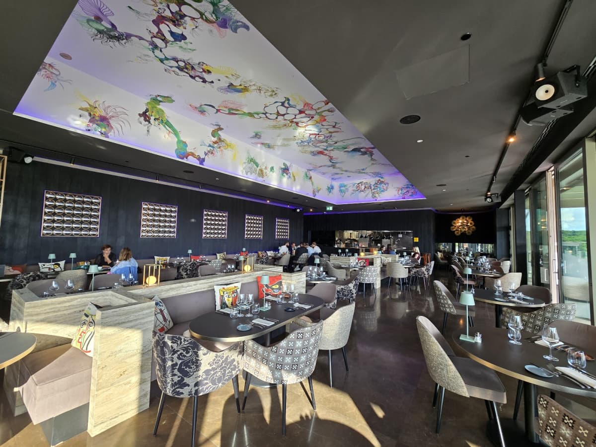 Skybar Luxembourg, le rooftop chic du City Concorde - 11