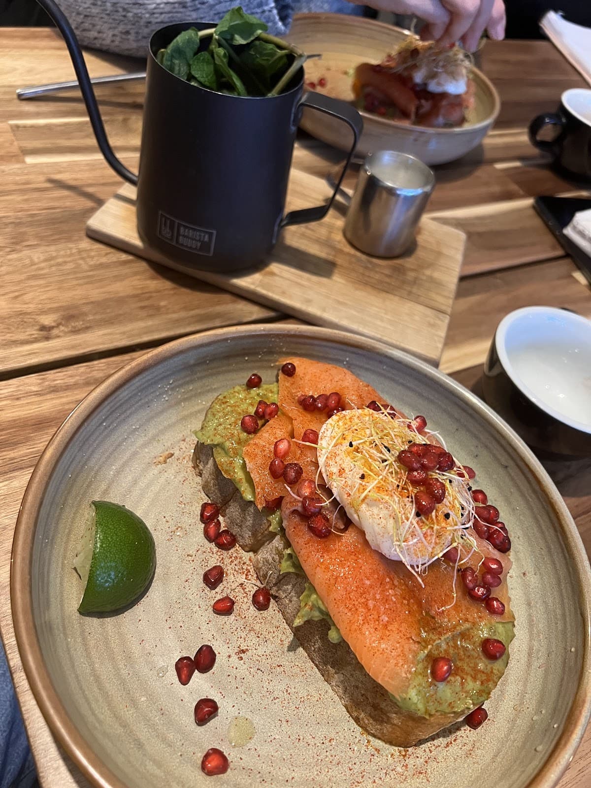A cool spot for a healthy lunch? - 8