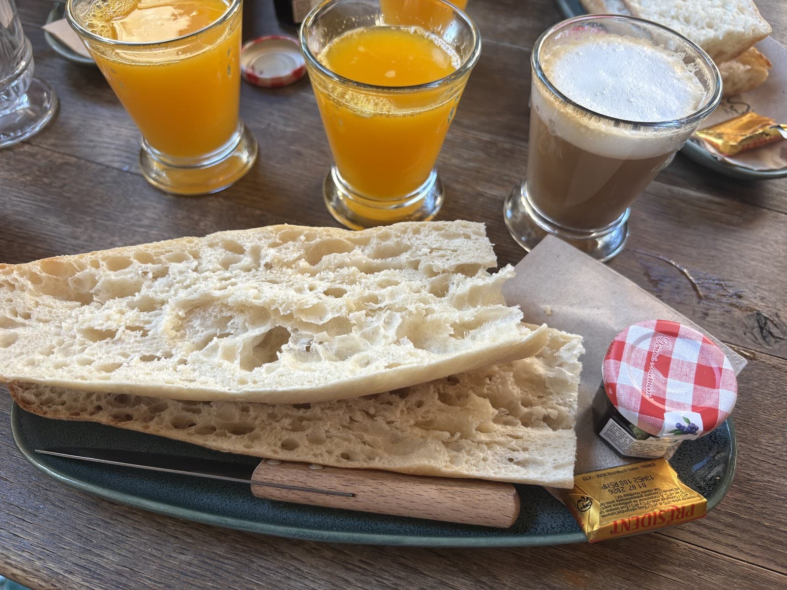 Un café à la parisienne à Metz - 3