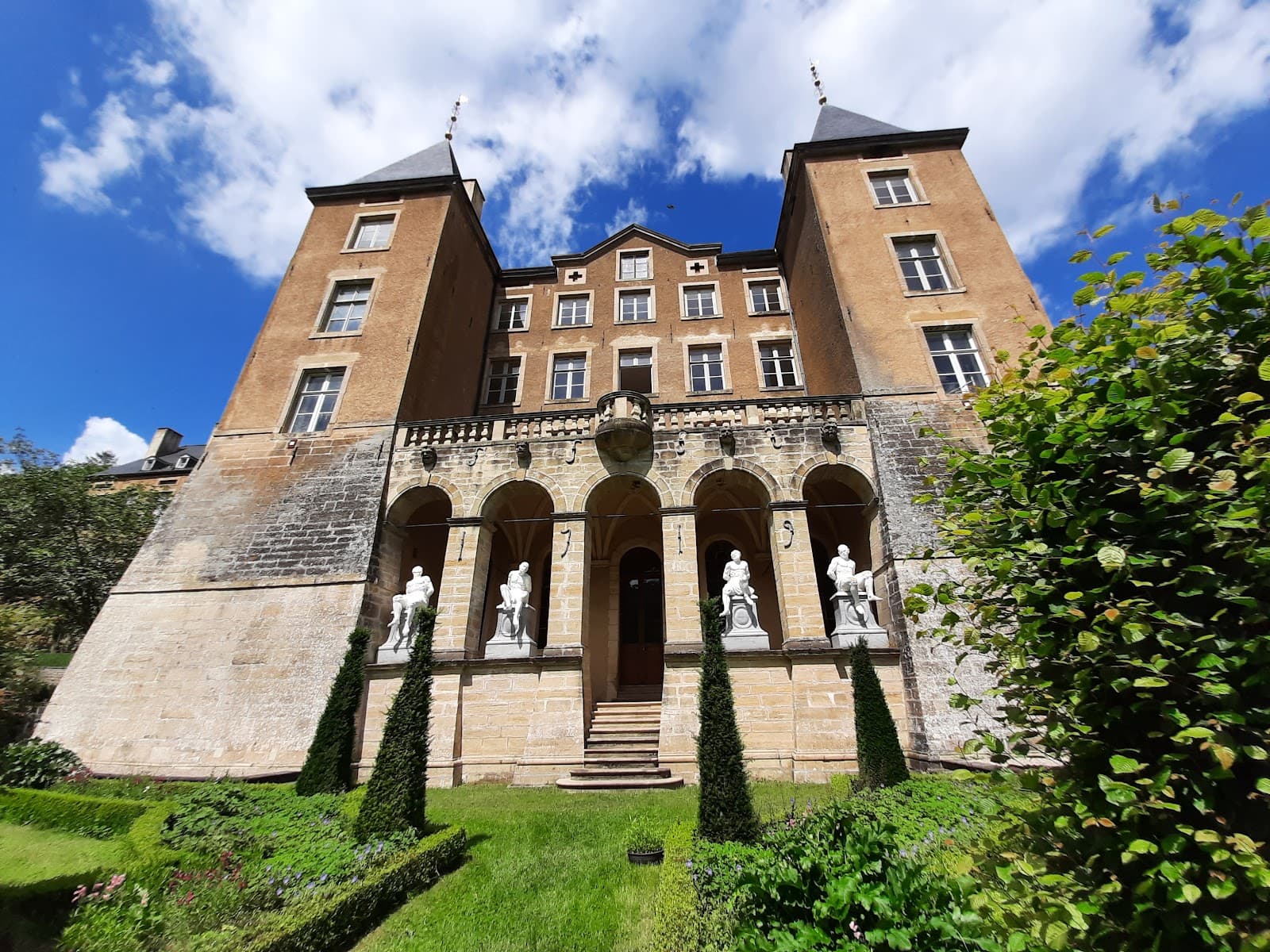 As beautiful as Versailles - 11