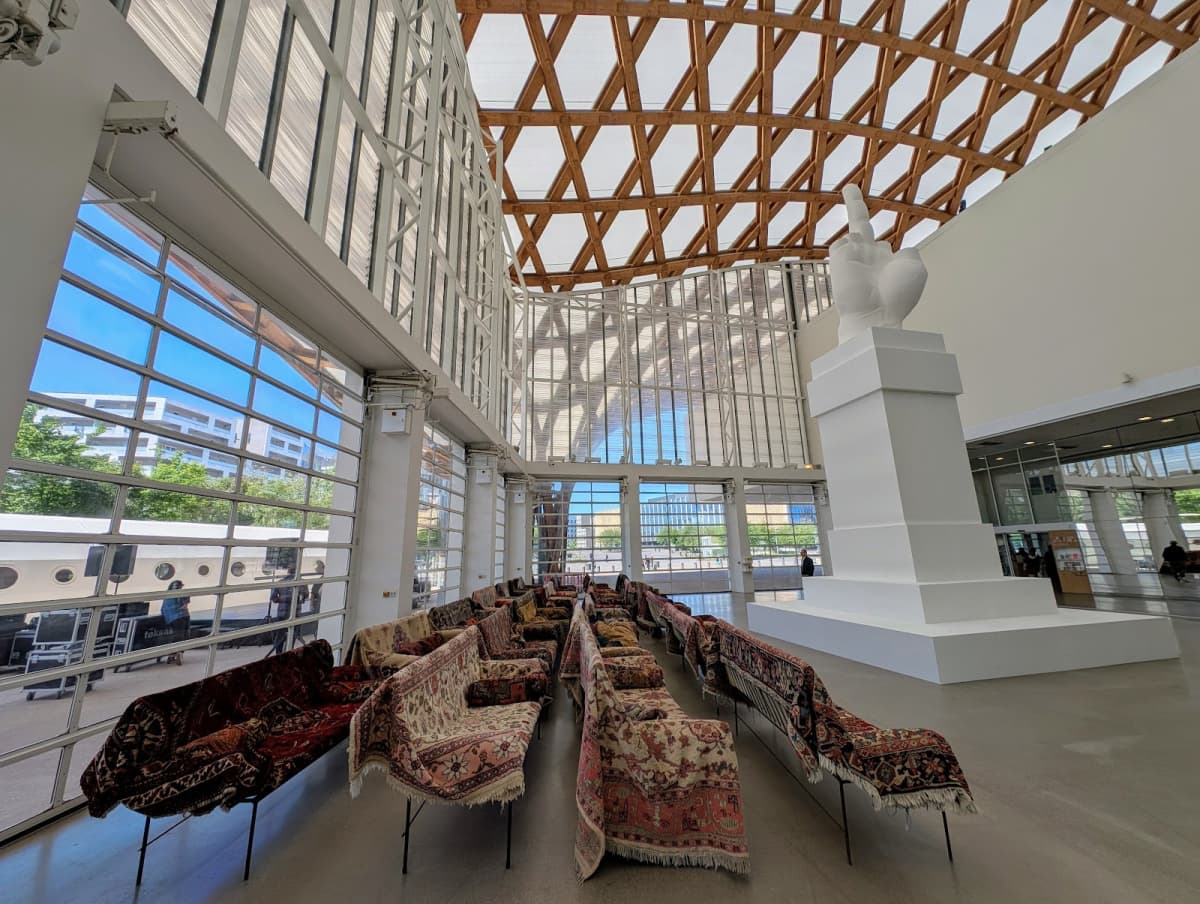 C'est quoi ce bâtiment atypique ? - 9