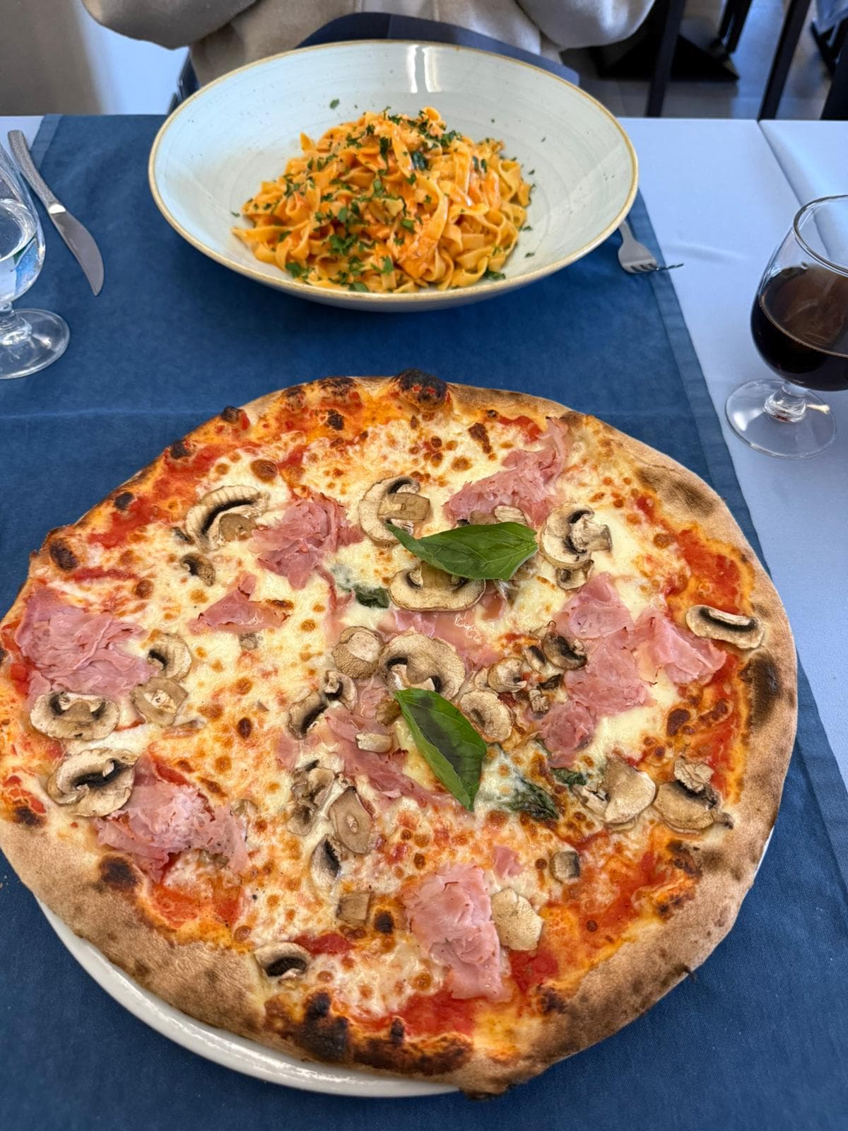 Avec une pizza, tout va - 5
