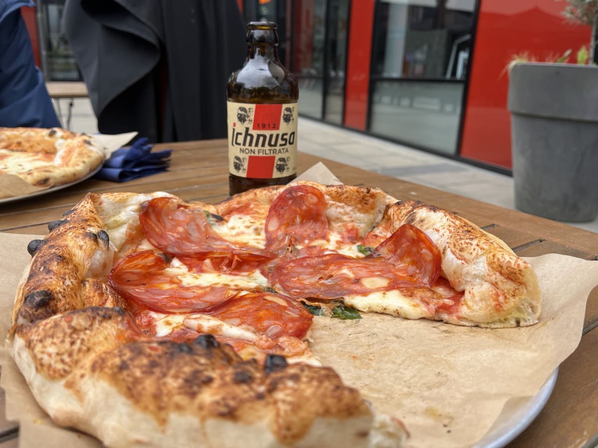 In the top 50 best pizzas in Europe - 4