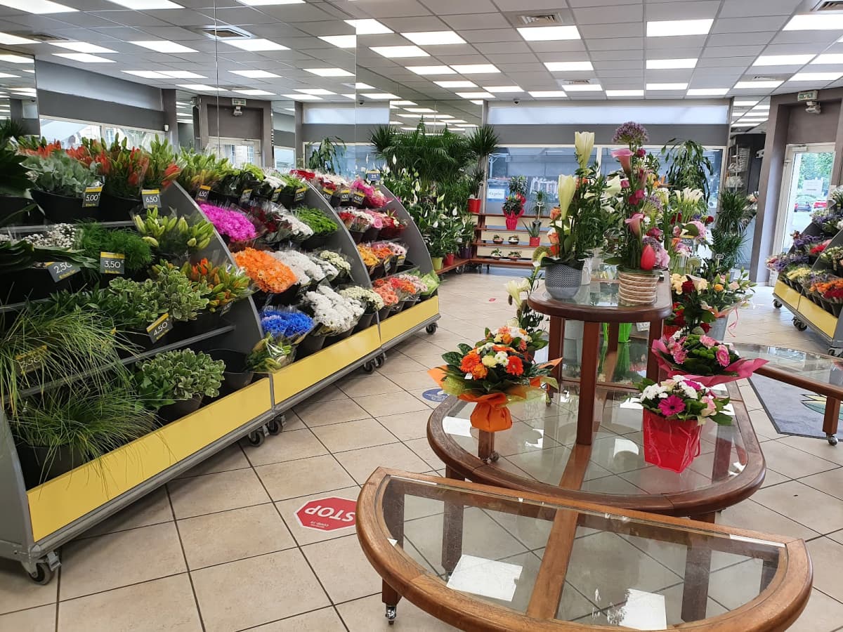 Planète Fleur in Thionville, custom flowers and bouquets - 3