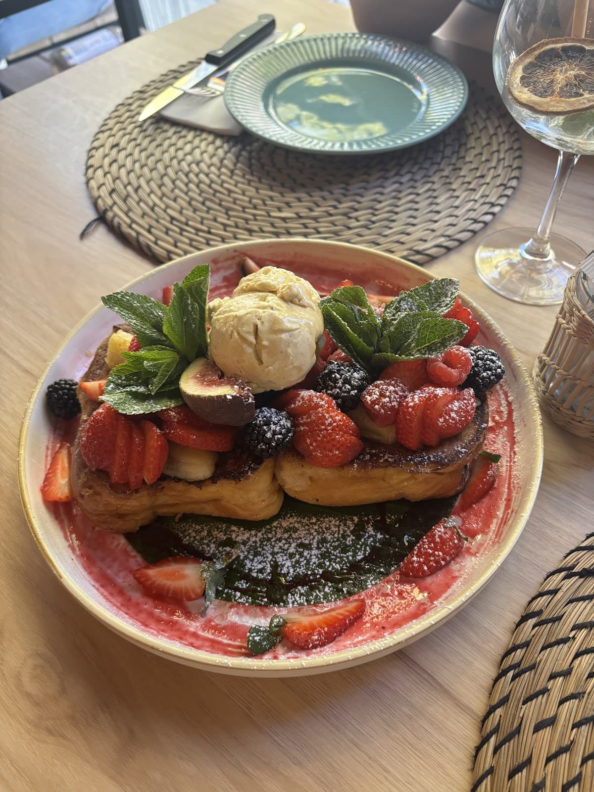 24 Brunch & Cocktails à Esch : un brunch généreux, gourmand et convivial - 11